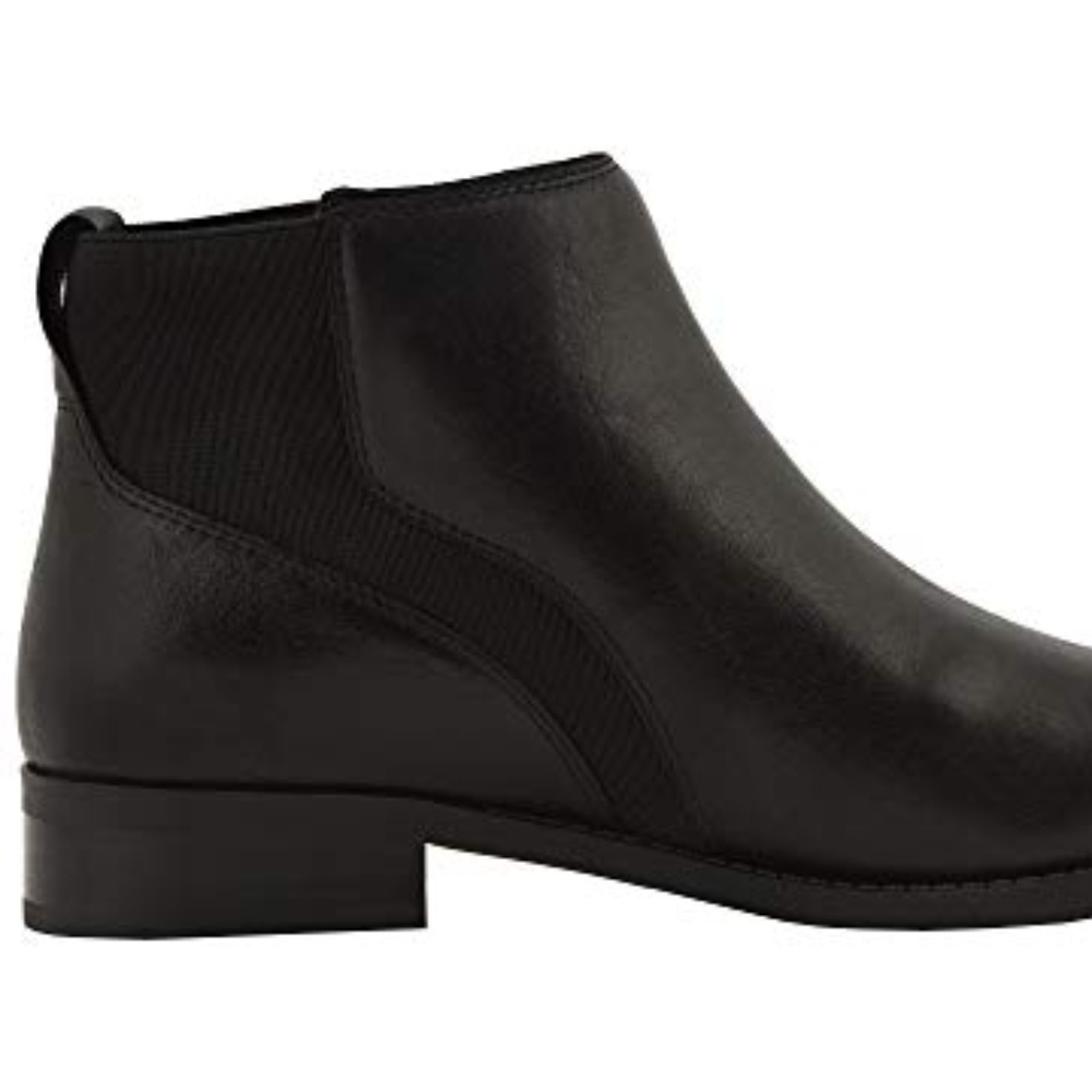 Vionic Thatcher Ankle Boot Leather 6.5 New in Box